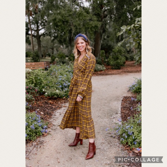 :Price Firm: Anthropologie Dalton Wrap Maxi Dress - Picture 2 of 15